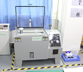 盐水喷雾试验机